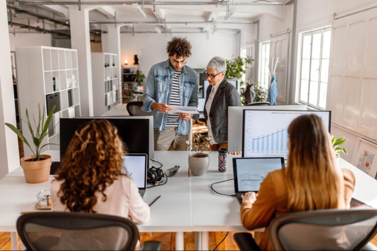 Business Growth Strategies: Scaling Successfully in 2025