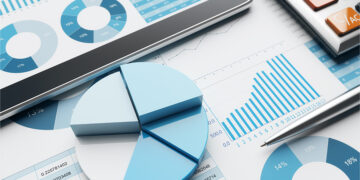 How AI-Powered Data Analysis Is Transforming Modern Business Decision-Making in 2025